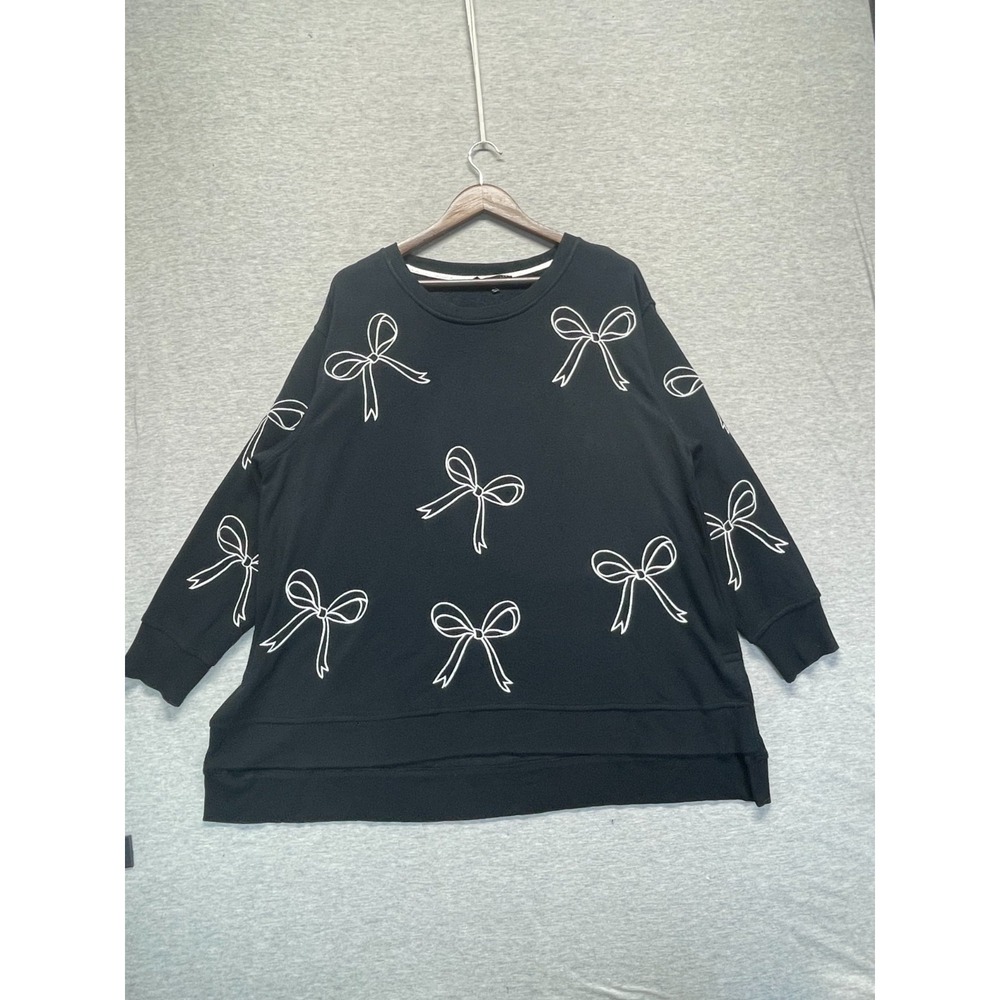 Jane + Delancey Oversized Sweatshirt Womens 1X Black Bow Pattern High Low Hem